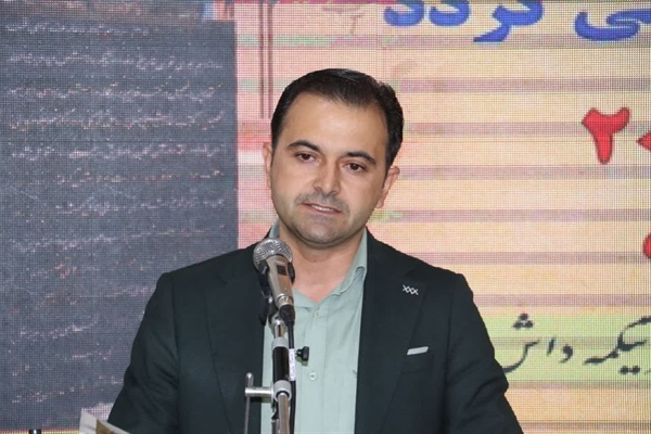 برگزاری مراسم شب شعر انقلاب و گزارش عملکرد شهرداری و شورای اسلامی شهر تیکمه داش